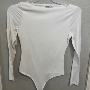 Abercrombie & Fitch Women's White Long-Sleeve Bodysuit